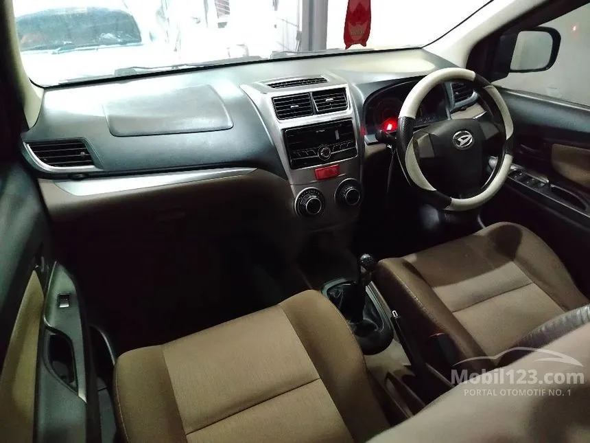 2016 Daihatsu Xenia R MPV