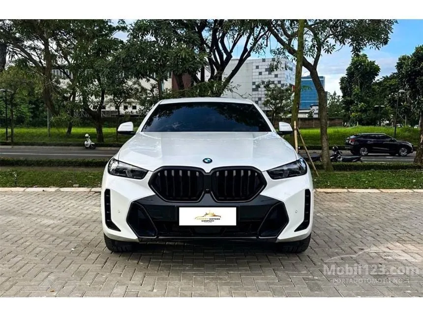 2023 BMW X6 xDrive40i M Sport Pro SUV