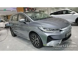 2025 BYD M6 Superior Captain 6 Seater MPV
