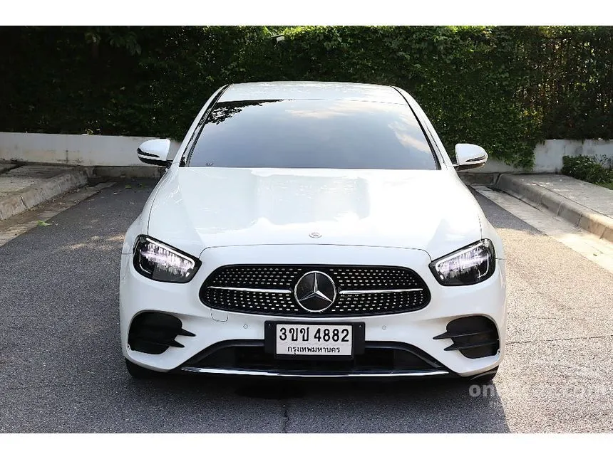 2022 Mercedes-Benz E300 e Avantgarde Sedan