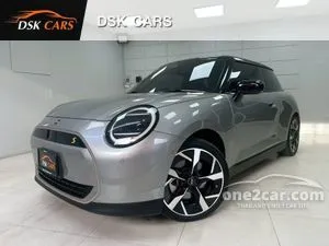2025 Mini COOPER SE 3-Door Hatchback