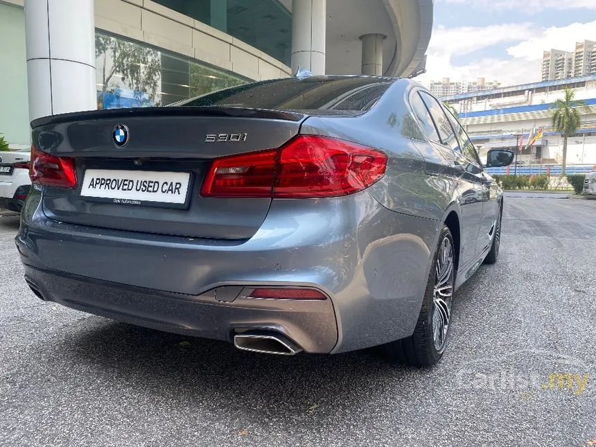 2019 BMW 530i M Sport Sedan