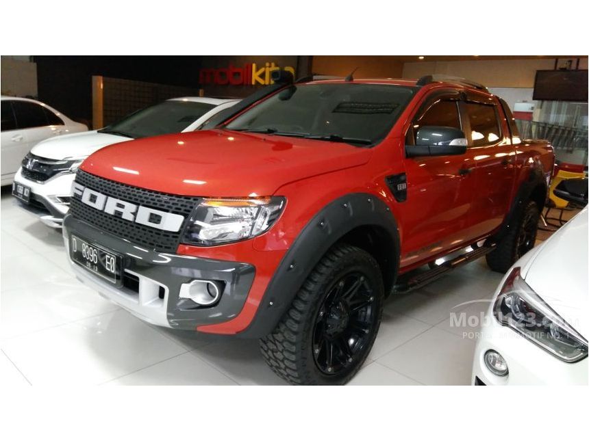  Jual  Mobil Ford  Ranger  2014 WildTrak  2 2 di Jawa Barat 