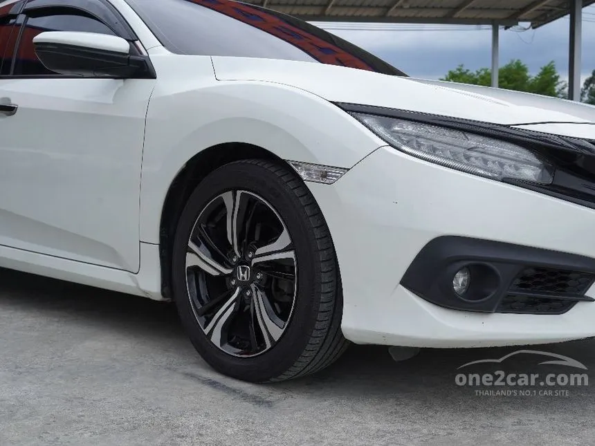 2016 Honda CIVIC Turbo RS Sedan