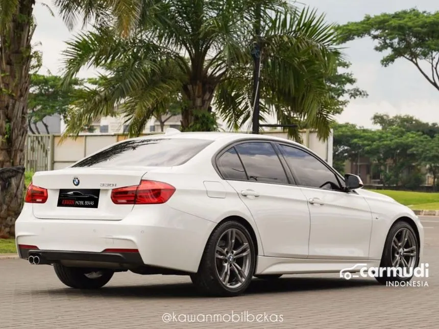 2019 BMW 330i M Sport Sedan