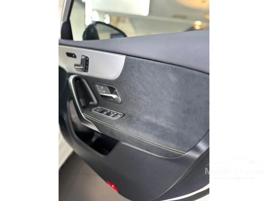 2025 Mercedes-Benz AMG A45 S 4MATIC+ Hatchback