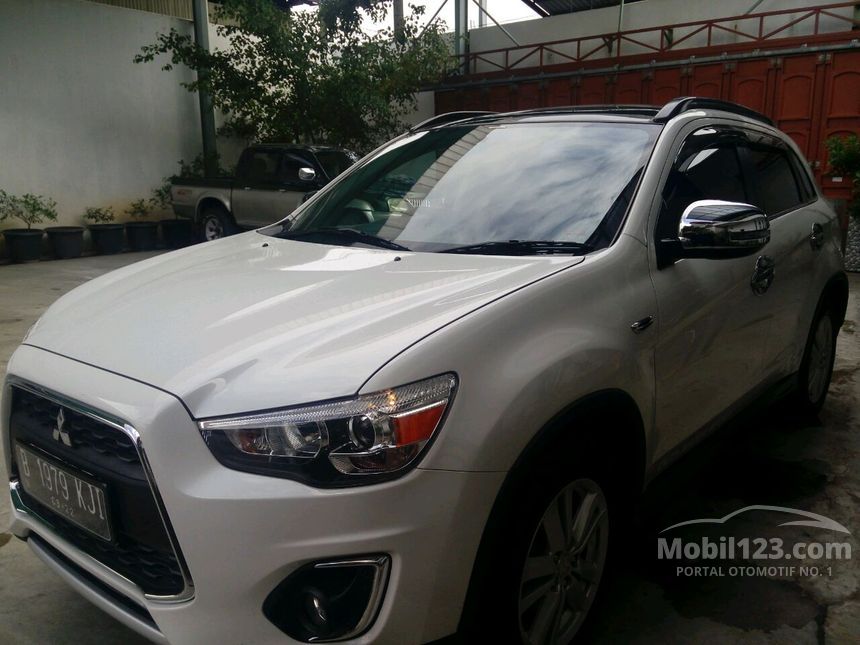 Jual Mobil Mitsubishi Outlander Sport 2019 PX 2 0 di Jawa Jual Mobil Mitsubishi Outlander Sport 2019 PX 2 0 di Jawa