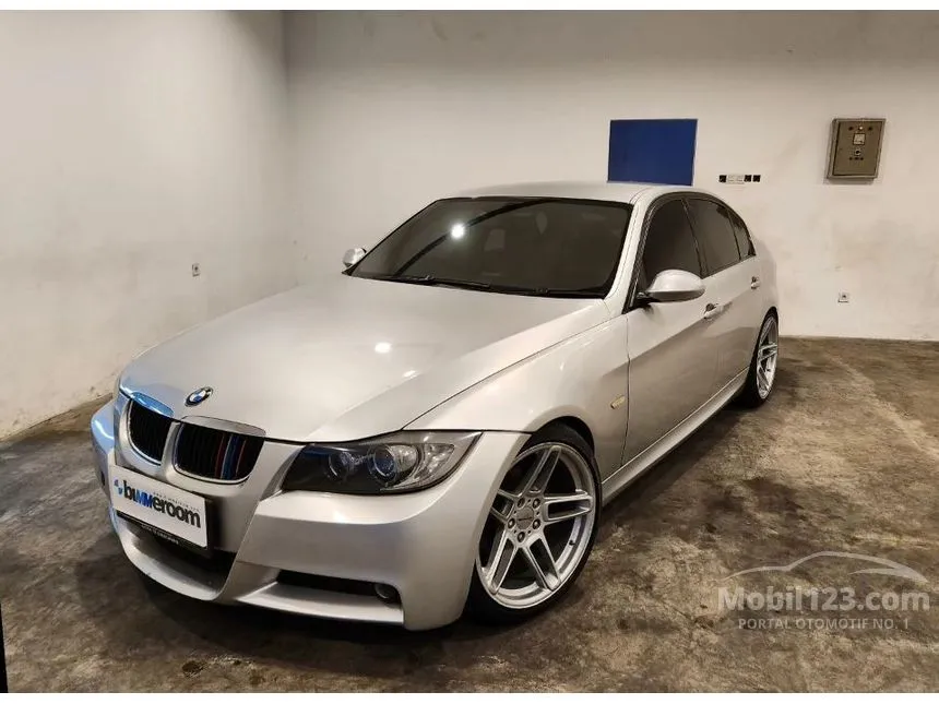 Jual Mobil BMW 320i 2008 2.0 di DKI Jakarta Automatic Sedan Silver Rp ...