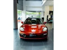 2022 Porsche Panamera 4 E-Hybrid 3.0, Exterior colour Papaya Metallic Interior colour Two-tone partial leather ,