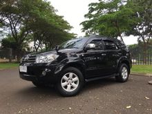 2010 Toyota Fortuner 2.5 G AT DIESEL SUV KM. 85 RIBU 17AUTO