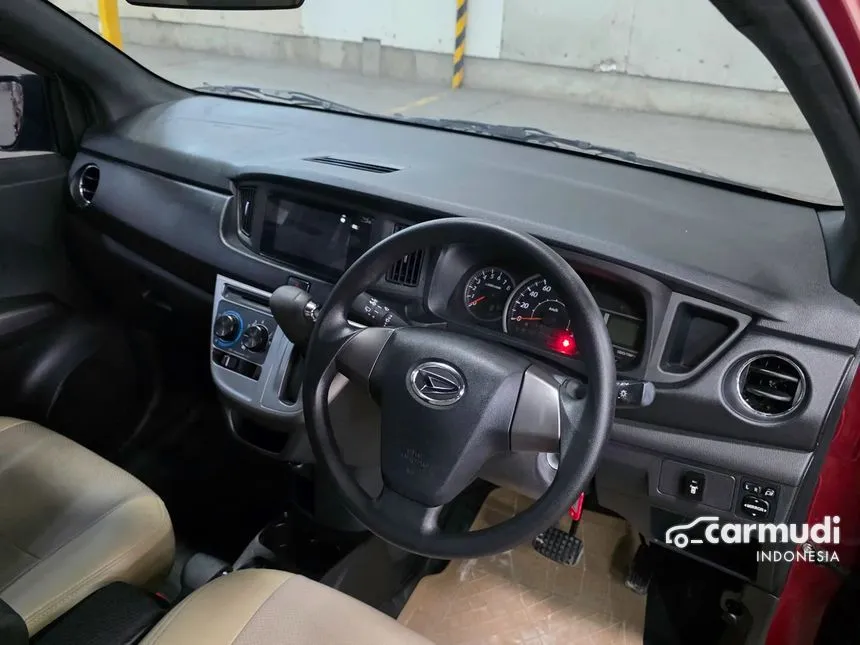 2023 Daihatsu Sigra R Deluxe MPV