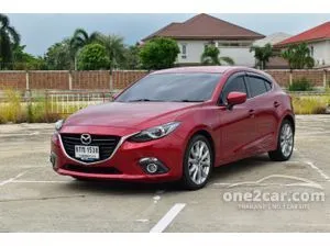 2016 Mazda 3 2.0 (ปี 14-18) S Sports Hatchback