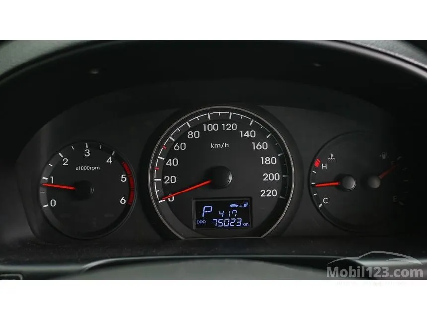 2018 Hyundai H-1 Limited Royale MPV