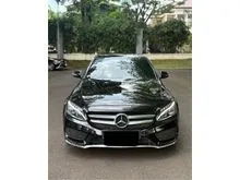 2017 Mercedes-Benz C200 2.0 AMG Line Sedan Black on Black Odo 34 Rb (TERMURAH)