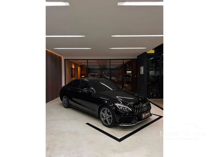 2018 Mercedes-Benz C300 AMG Line CKD Sedan