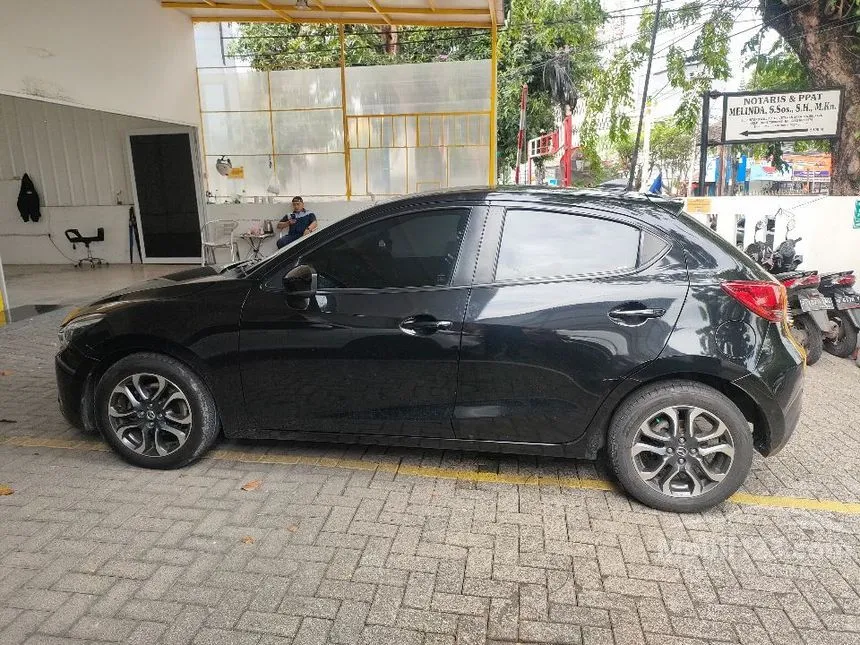 2017 Mazda 2 R Hatchback