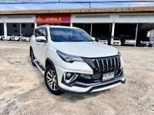 2015 Toyota FORTUNER 2.4 (ปี 15-25) V SUV