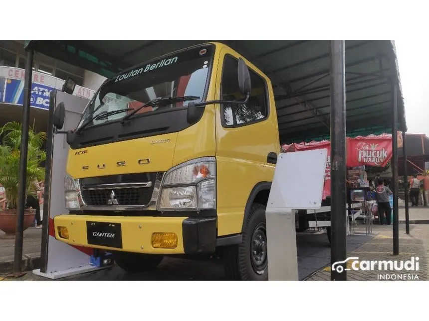 2023 Mitsubishi Canter FE 71 L Trucks