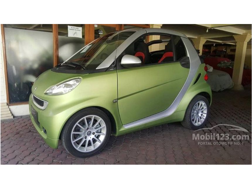 2012 smart fortwo Passion Coupe