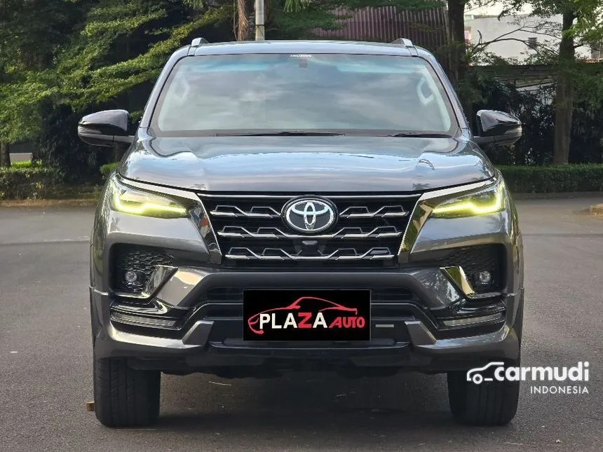 2022 Toyota Fortuner VRZ GR SPORT 4X2 SUV