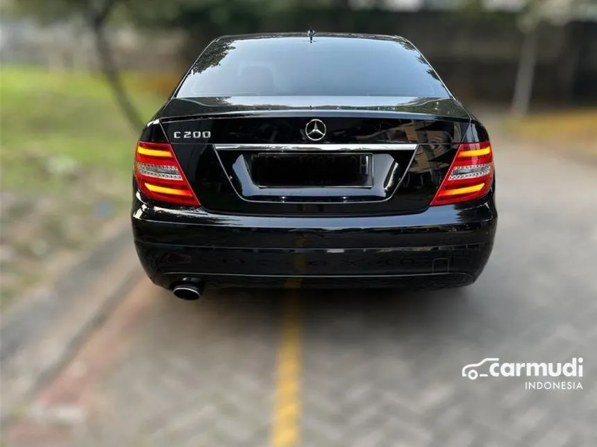 2013 Mercedes-Benz C200 CGI Sedan