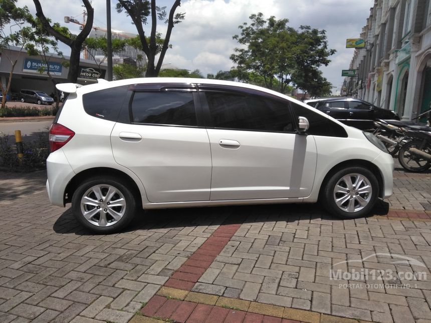 Jual Mobil  Honda  Jazz  2013 RS 1 5 di Jawa  Barat  Manual 