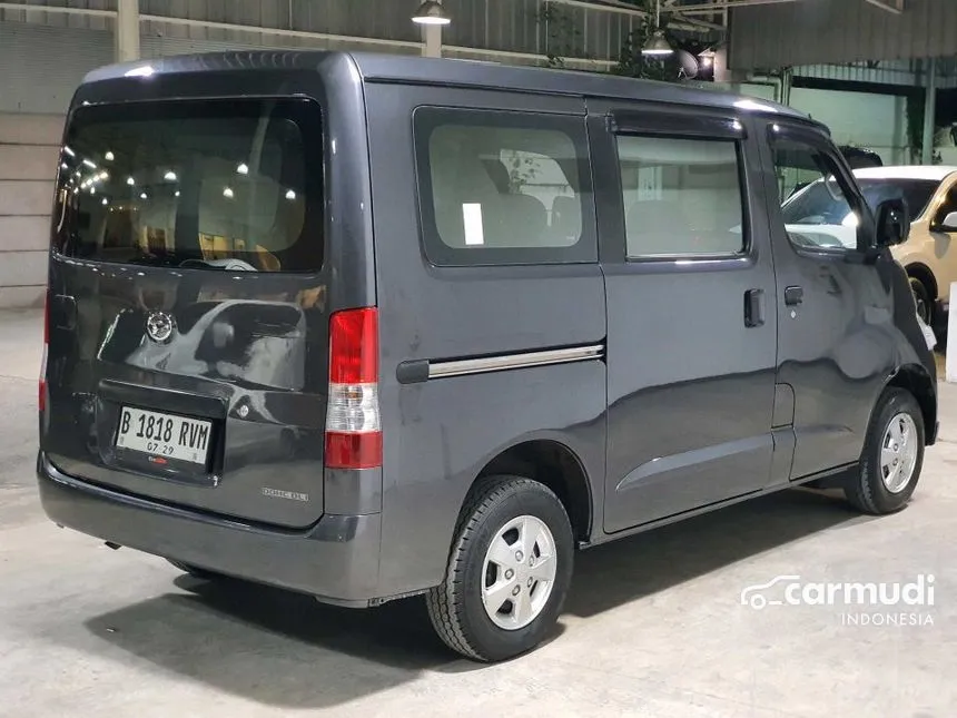2024 Daihatsu Gran Max Mini Bus D Van