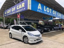 2014 Honda Jazz 1.3 (ปี 14-18) Hybrid Hatchback AT