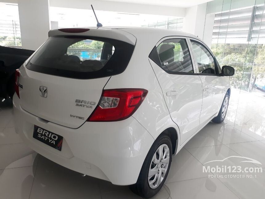 Jual Mobil  Honda  Brio  2021 Satya S 1 2 di Jawa Barat 