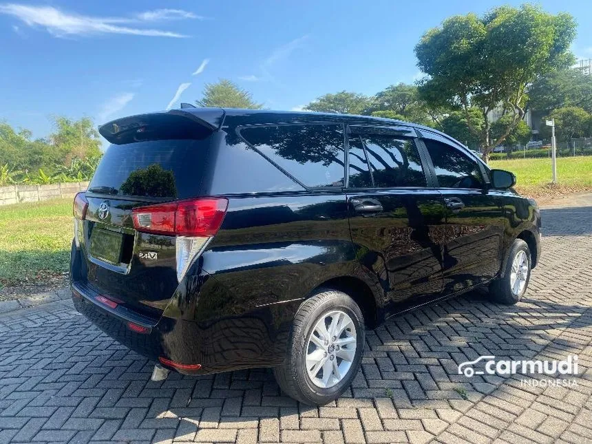 2016 Toyota Kijang Innova V MPV