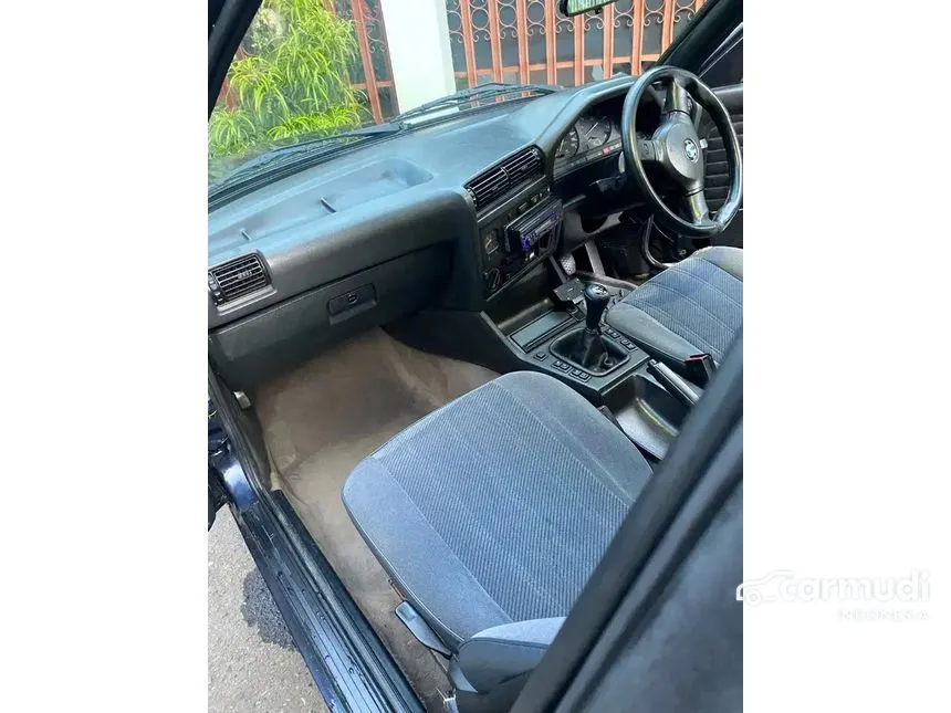 1989 BMW 318i 1.8 Manual Sedan