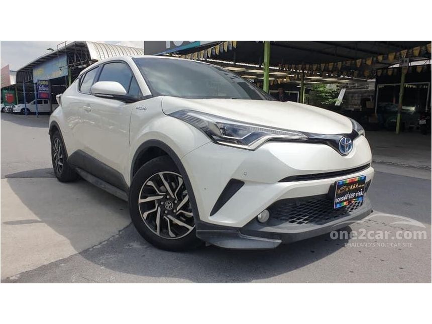 Toyota CHR 2019 HV Mid 1.8 in กรุงเทพและปริมณฑล Automatic