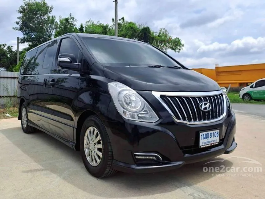 2017 Hyundai H-1 Deluxe Van