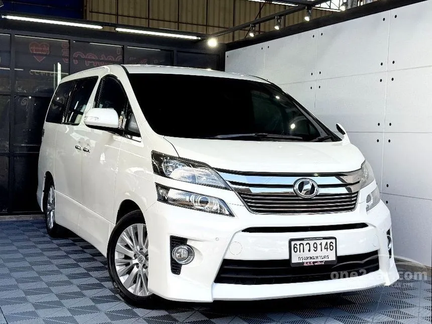 2013 Toyota Vellfire Z G Edition Wagon
