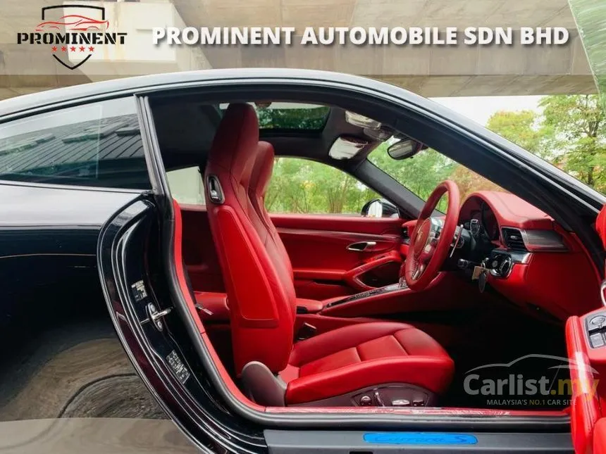 2017 Porsche 911 Turbo S Coupe