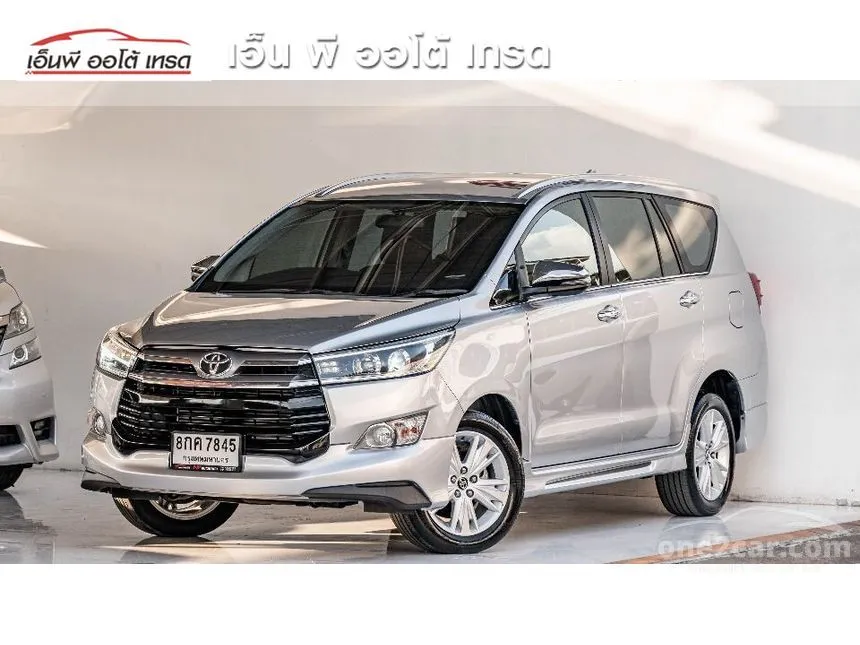 2018 Toyota Innova 2.8 (ปี 16-22) Crysta V Wagon for sale on One2car