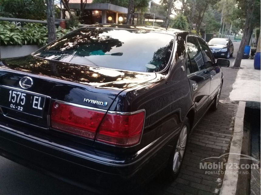 Jual Mobil  Toyota  Crown  2002 Royal  Saloon  3 0 di DKI 