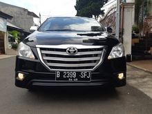 Toyota Kijang Grand Innova G AT 2015 Hitam .