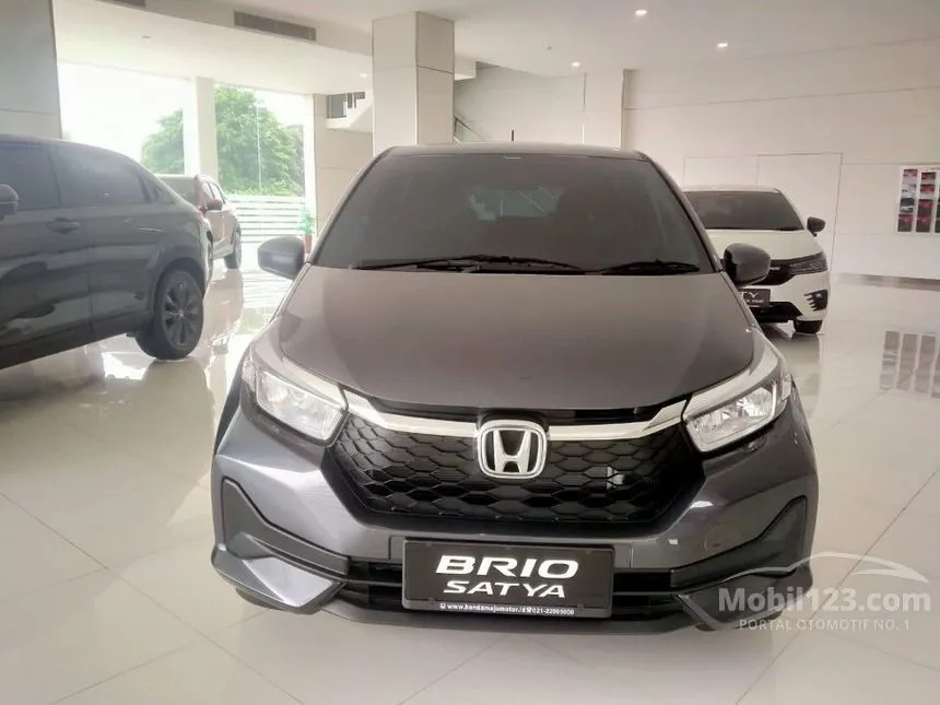 Jual Mobil Honda Brio 2024 E Satya 1.2 di DKI Jakarta Manual Hatchback Abu
