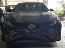 PROMO AKHIR TAHUN Toyota Camry 2,5 V Sedan