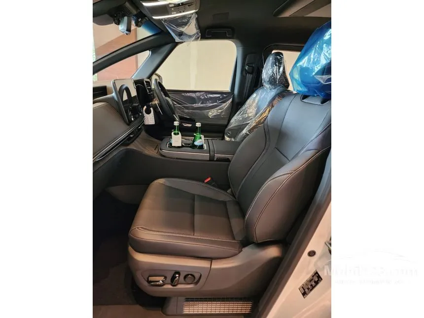 2024 Lexus LM 350h 4 Seater MPV