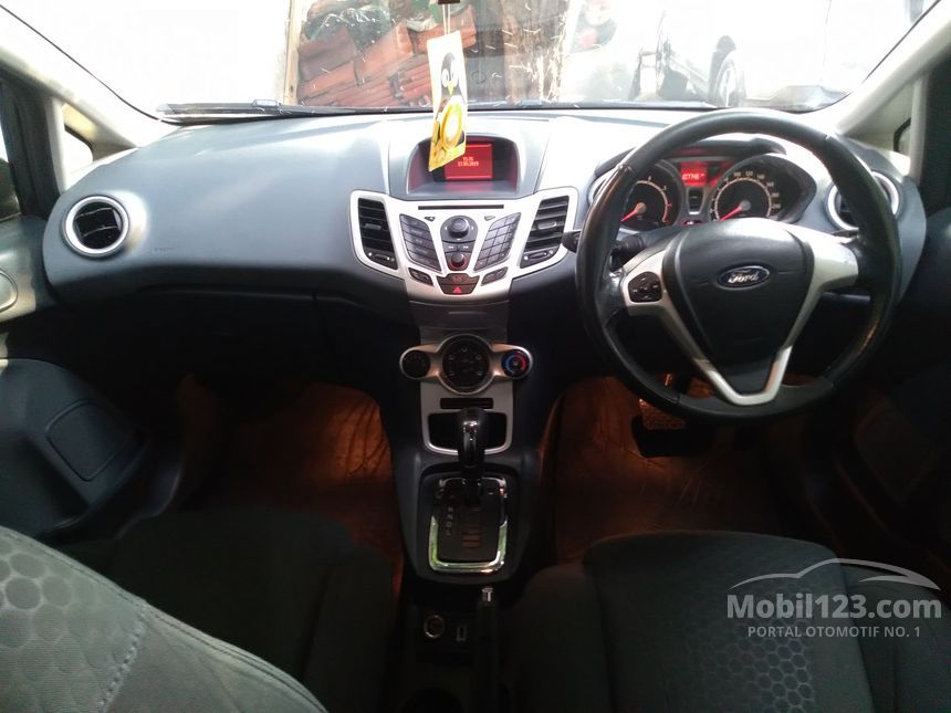 Jual Mobil Ford Fiesta 2012 Sport 1.6 di DKI Jakarta 