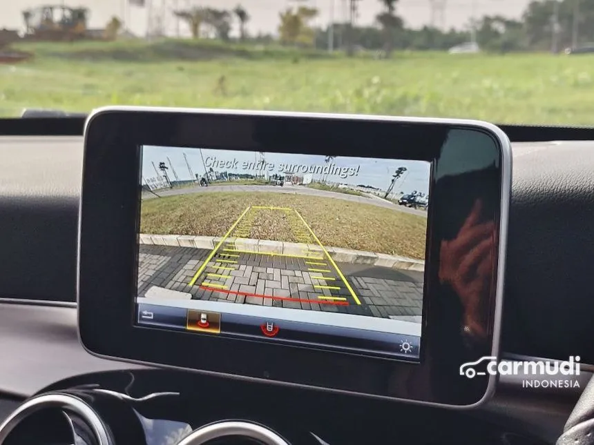 2018 Mercedes-Benz C200 AMG Line Sedan