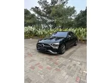 2024 Mercedes-Benz C300 2.0 AMG Line Sedan Black on Black Odo Low (TERMURAH) LIKE NEW