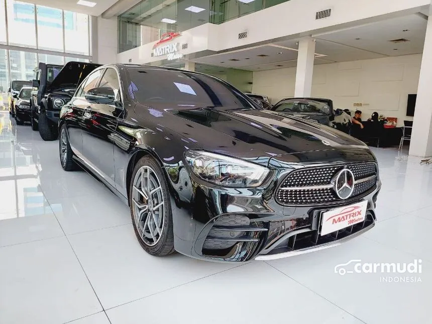 2021 Mercedes-Benz E300 AMG Line Sedan