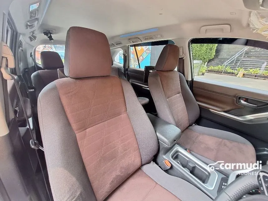 2023 Toyota Kijang Innova Zenix V Wagon