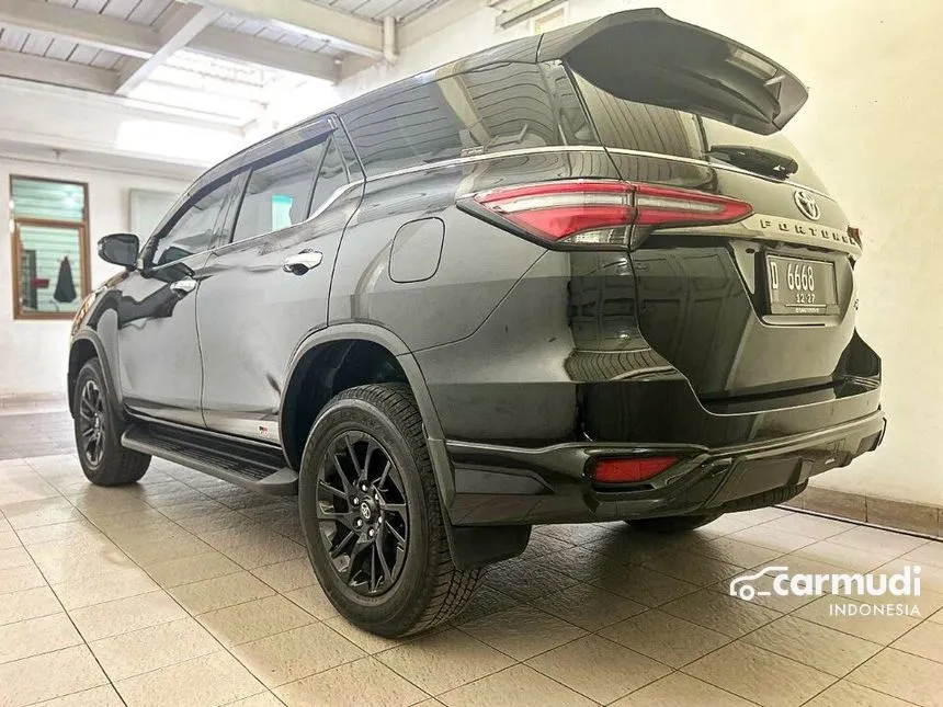 2022 Toyota Fortuner VRZ SUV