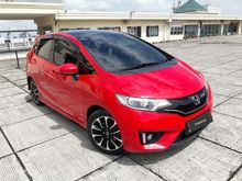 2016 Honda Jazz 1.5 RS Hatchback Istimewa