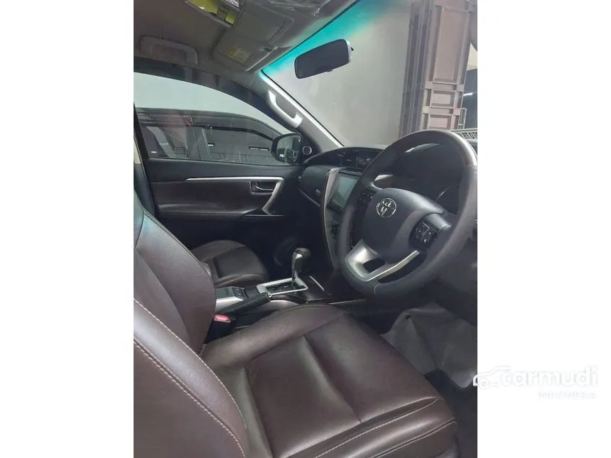 2020 Toyota Fortuner VRZ TRD 4X2 SUV