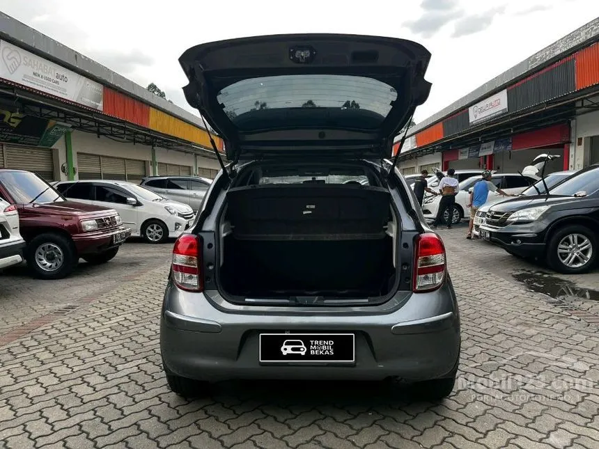 2013 Nissan March Hatchback